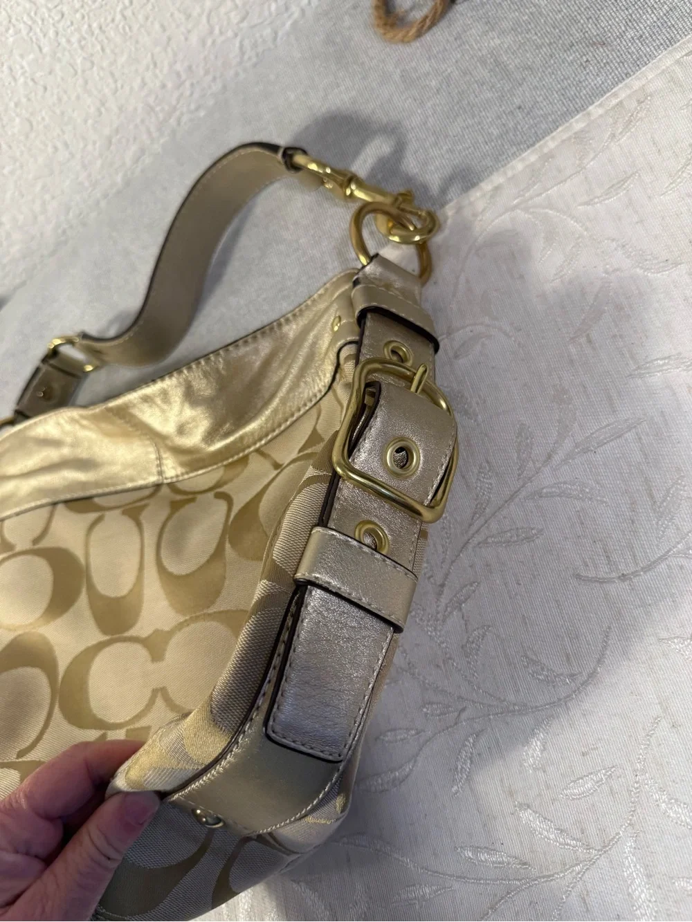 Coach Zoe Signature Khaki Gold Jacquard Canvas Hobo Shoulder Bag Purse Y2K - Picture 6 of 15